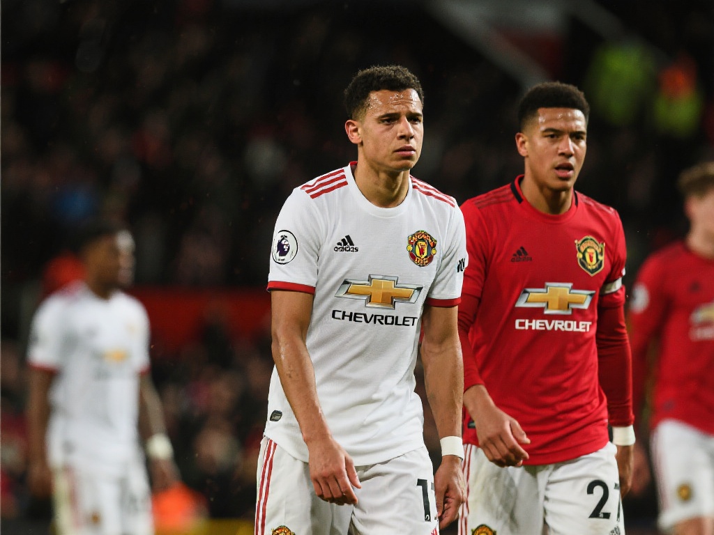 轻松休闲的 轻松休闲的