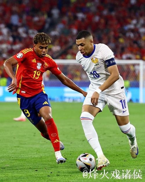 亚马尔刷新欧冠纪录，逆袭2-1，超越姆巴佩