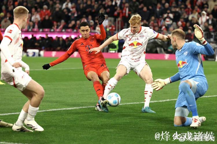 罗马诺:拜仁向基亚拉提供长约,力阻英超球队挖角 罗马诺:拜仁向基亚拉提供长约,力阻英超球队挖角